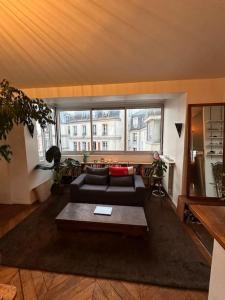 Grand loft Montmartre