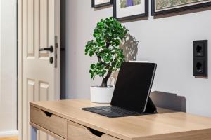 EDLER WOHNRAUM Noble Stadtoase mit Boxspringbett, Kaffeevollautomat, Lift & Parkplatz