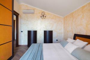 Panoramica Villa con Piscina sul Mare (Sanificata)