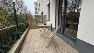 Air conditioned 1 room Apartment, with garden, new building