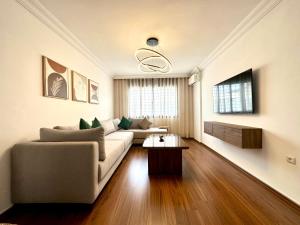 Rabat Agdal Center, Tramway, Sunshine, Privacy
