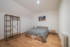 Maisons de vacances Coeur de Sarthe - Maison 20pers - Balneo - BBQ : photos des chambres