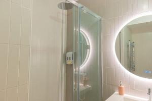 For You Rentals El CaprichoTu Refugio en Madrid con Encanto y Tranquilidad Temporal PDD2914