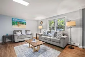 Relaxing Retreat just Minutes to Beach - Cotuit