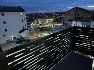 La Mansarda - Preajba