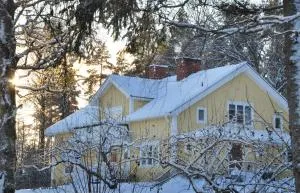 Eden's Garden Cottages - 萨拉