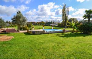 Maisons de vacances Stunning Home In La Force : photos des chambres