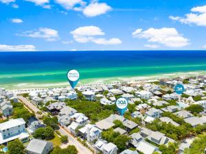 Brighton Carriage House