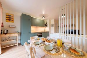 Sophos by Kleidos, Disney 15 min, 1 Lit King Size, appartement pour 6P avec parking