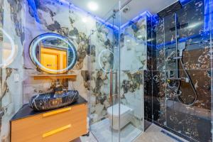 VISTA HOLIDAYS Warda A31