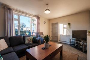 The Eastmount - Stunning 3 bed house