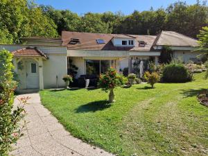 Chambres dhôtes Les Hauts de la Vaucouleurs suite Blanche Colombe