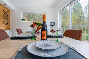 Maisons de vacances L-epicure - Maison avec piscine pour 8 : Maison 3 Chambres