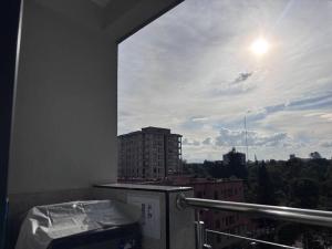 Sunset Views with Gym & Work Desk in Kilimani