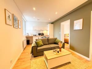 Appartements L-Olivier - Parking, Hyper-Centre, Sejour Unique : photos des chambres