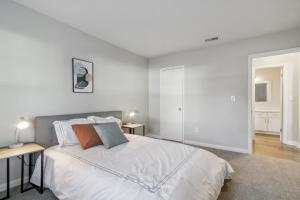 Barcelo at East Cobb Q7 1 Bd 1 Bth Furnished