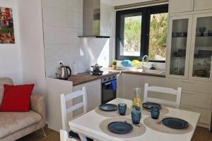 Golden Sea View Residence