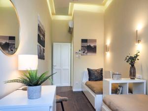 New Chic & Very central