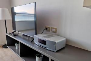 Salty Breeze Sea View Apartment