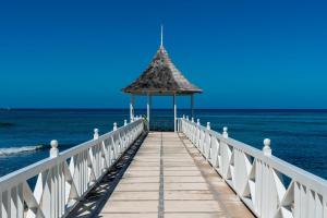 Hospitality Expert Greens 4BR Pool Beach