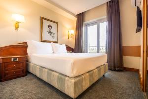 Double or Twin Room with Balcony room in SANA Rex Hotel