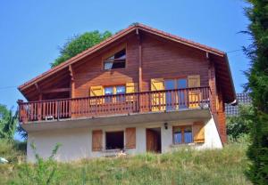 Chalets Chalet Terrasse Plein Sud, Cheminee, Ski-Rando, Nature & Village, Animaux admis, Parking : photos des chambres