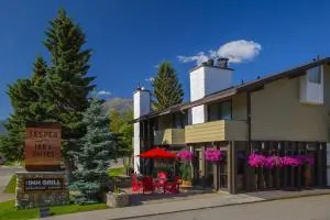Jasper Inn & Suites by INNhotels - Tete Jaune Cache