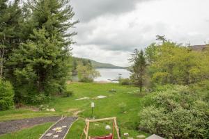 Cove Creek Lodge 220 Lakeside Double Queen Fireplace Room