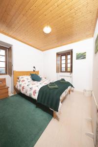 Yellow House - Casa Amarela