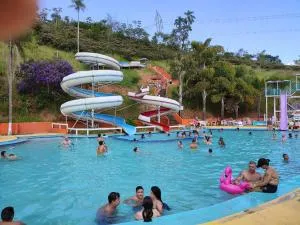 Old West Water Park - 特雷门贝