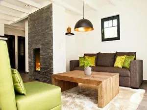 Holiday home in Drewitz with a shared pool - Neu Poserin