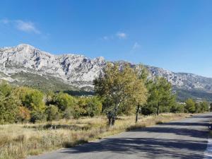 Appart'hotels Studio Nuitee en Provence 2 : photos des chambres