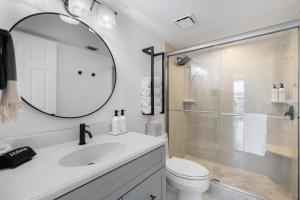 La Bella Vita on Marco - 1812 South Seas Tower 3