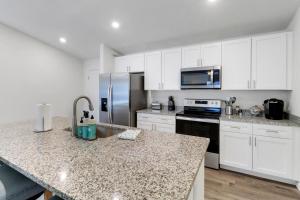 New With Heated SaltWater Pool! Great for 2 Families