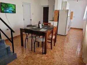 Duplex temporal VyC con estacionamiento - Huaycama