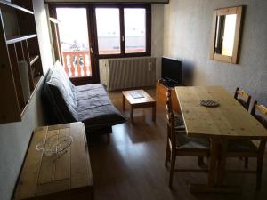 Résidence Marmottes - APPARTEMENT 3 PIECES ALPE DHUEZ CENTRE STAITON MAE-2781