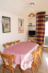 Résidence Ecrin D huez - APPARTEMENT ALPE DHUEZ DANS QUARTIER BERGERS MAE-2791