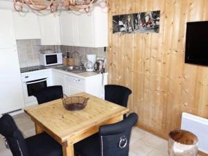 Chalet Alpina - APPARTEMENT ALPE DHUEZ HAUT DE STATION MAE-3021