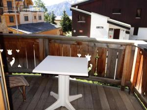 Chalet Alpina - APPARTEMENT ALPE DHUEZ HAUT DE STATION MAE-3021