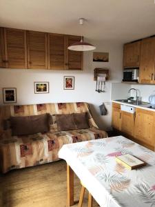 Résidence Balcons Dhuez - STUDIO ALPE DHUEZ QUARTIER ECLOSE EST MAE-3081