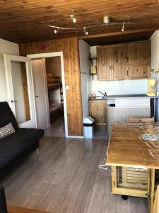 Résidence Saint Bernard - APPARTEMENT ALPE DHUEZ CENTRE STATION MAE-3051