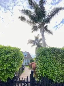 Two Palms Cambridge - Leamington