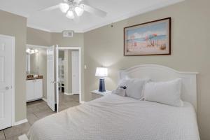 Tradewinds 1303 by Vacation Homes Collection