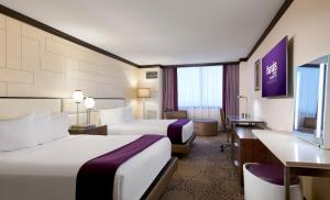 Coastal Tower, Luxury, 2 Queens, Non-Smoking	 room in Harrah's Resort Atlantic City Hotel & Casino