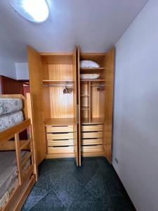 Apto vista mar na Pitangueiras