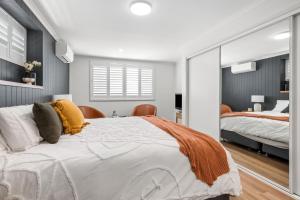 Shades Of Summer 50 Park Street