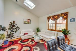 Monroe Home Near LEGOland and State Parks!