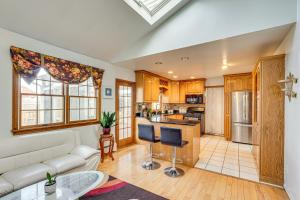 Monroe Home Near LEGOland and State Parks!