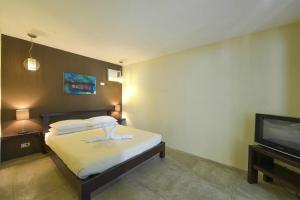 Lazy Dog Bed & Breakfast