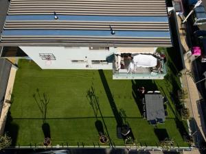 Dee why apartment on the beach with huge balcony